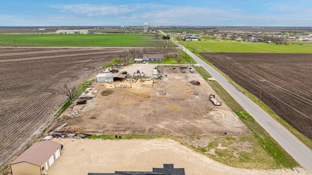 1151 County Road 394, Hutto, TX 78634