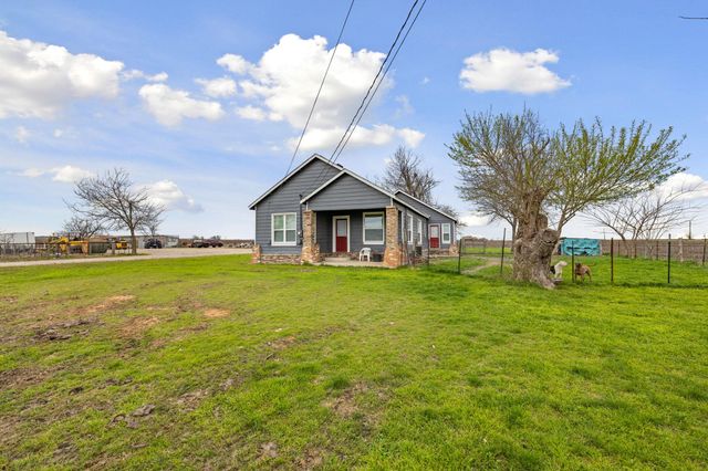 1151 County Road 394, Hutto, TX 78634