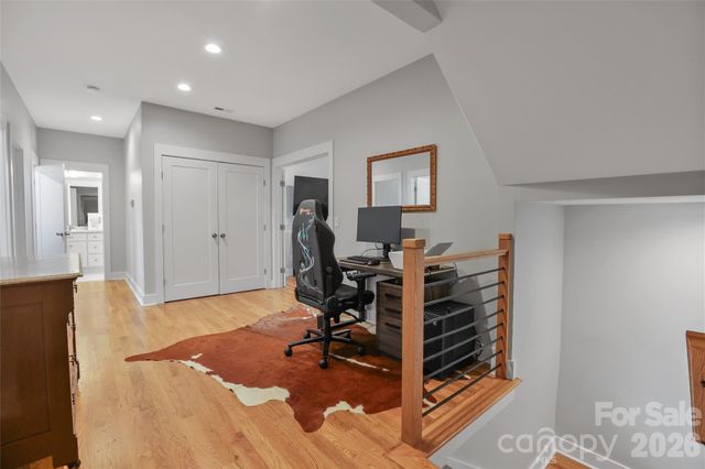 621 Campus Street, Charlotte, NC 28216