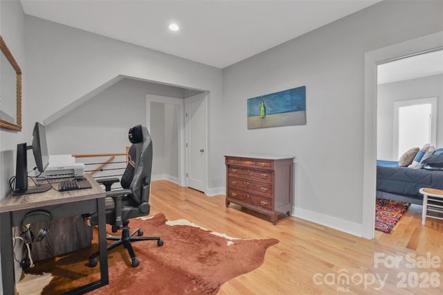 621 Campus Street, Charlotte, NC 28216