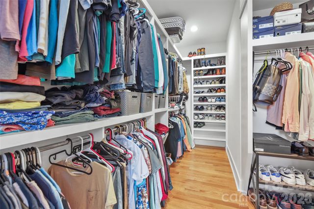 621 Campus Street, Charlotte, NC 28216