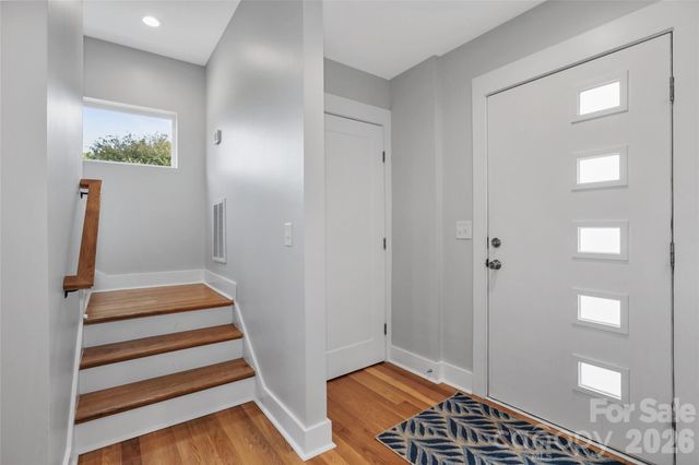 621 Campus Street, Charlotte, NC 28216