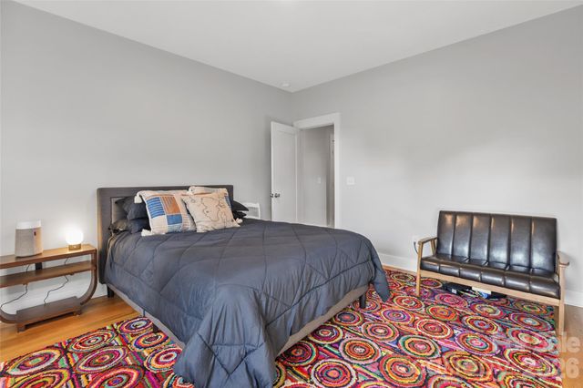 621 Campus Street, Charlotte, NC 28216