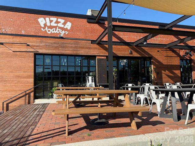 621 Campus Street, Charlotte, NC 28216