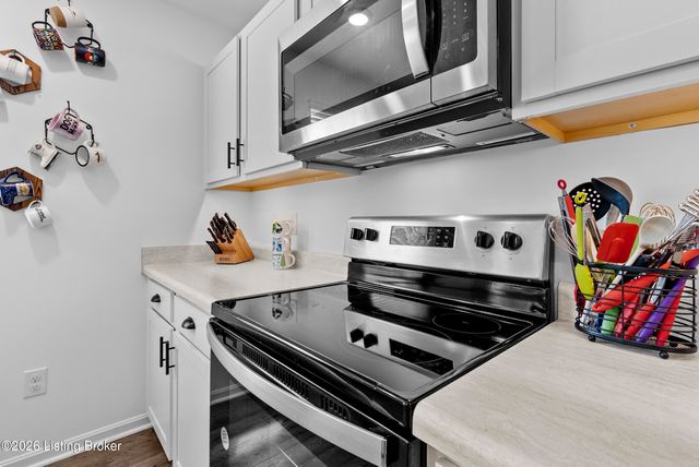 408 Tristan Ln, Elizabethtown, KY 42701