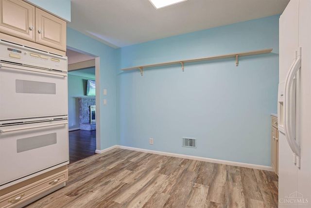 543 Compton Road, Wyoming, OH 45231