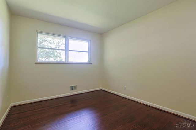 543 Compton Road, Wyoming, OH 45231