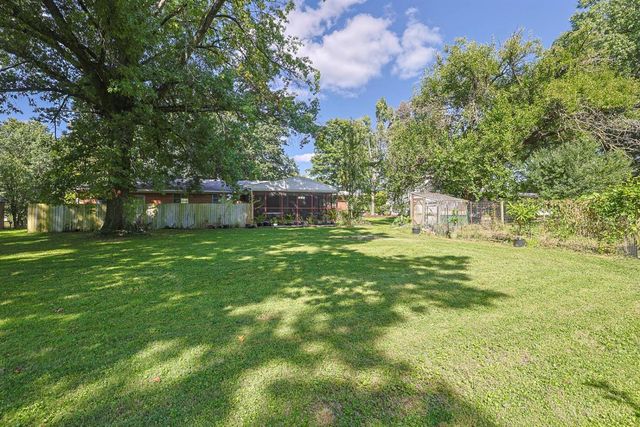 543 Compton Road, Wyoming, OH 45231