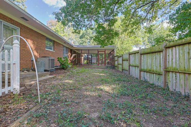 543 Compton Road, Wyoming, OH 45231