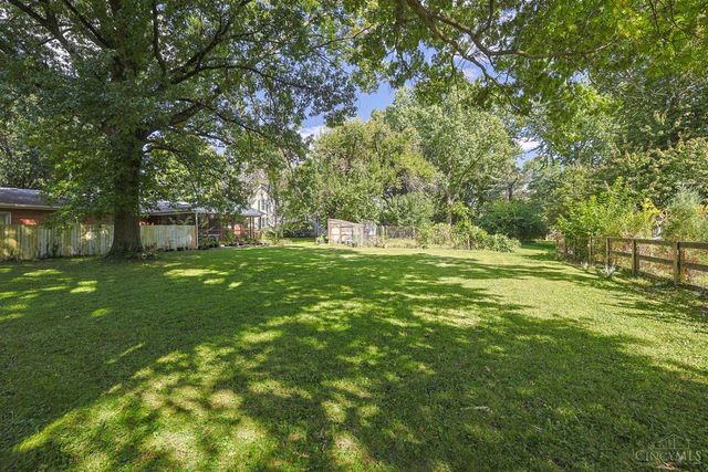 543 Compton Road, Wyoming, OH 45231