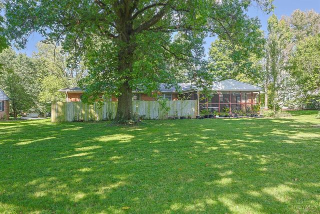 543 Compton Road, Wyoming, OH 45231