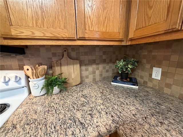 903 Crepe Myrtle, College Station, TX 77845