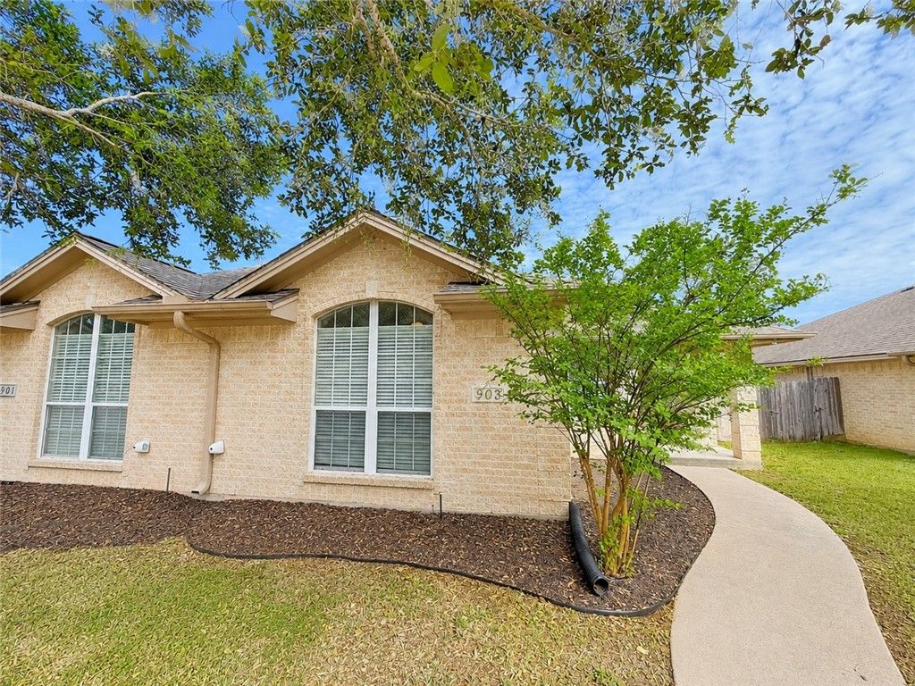 903 Crepe Myrtle, College Station, TX 77845