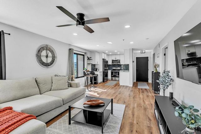 11233 Tierrasanta Blvd 30, San Diego, CA 92124