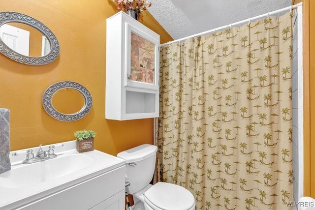 39 Green Valley Estates, Great Valley, NY 14741