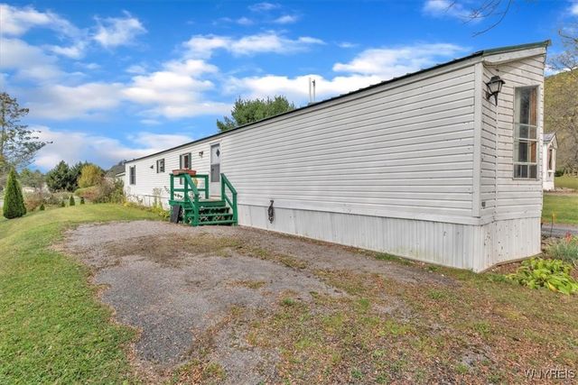 39 Green Valley Estates, Great Valley, NY 14741