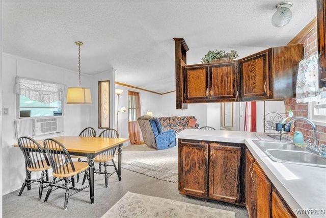 39 Green Valley Estates, Great Valley, NY 14741