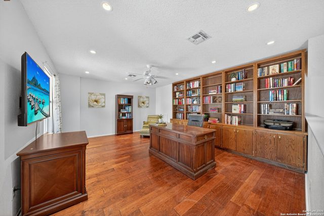 4707 Aspen, San Antonio, TX 78217