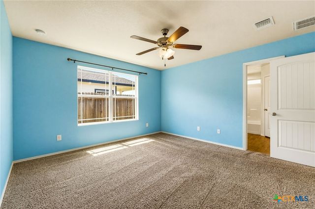 839 Liberty Park Drive, Belton, TX 76513