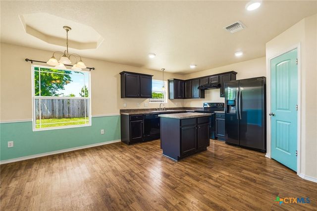 839 Liberty Park Drive, Belton, TX 76513