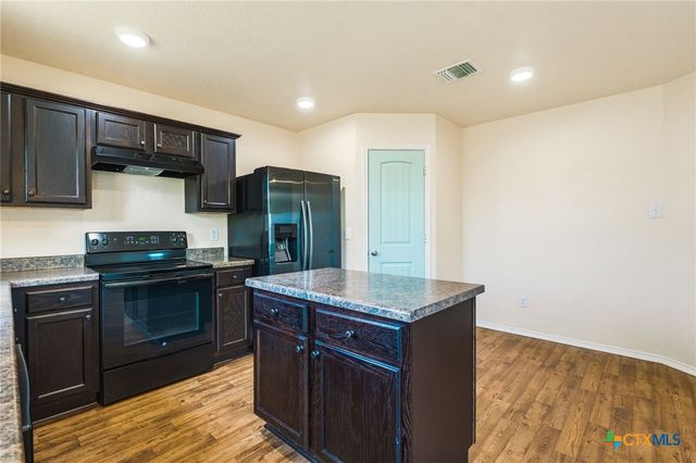 839 Liberty Park Drive, Belton, TX 76513