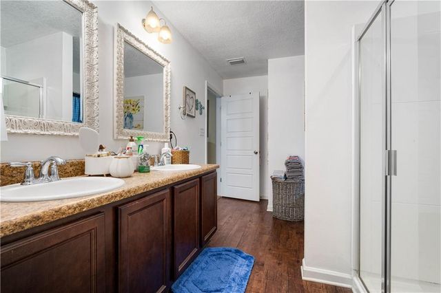 8367 Calgary Drive S, Mobile, AL 36695