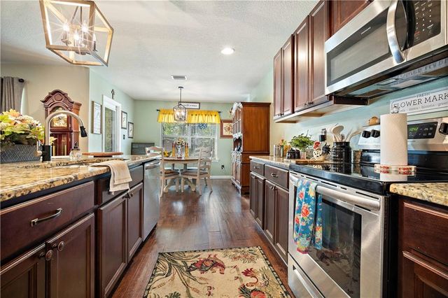 8367 Calgary Drive S, Mobile, AL 36695