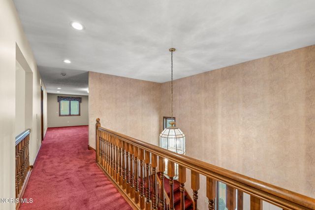 5303 Spring Creek Lane, Sylvania, OH 43560