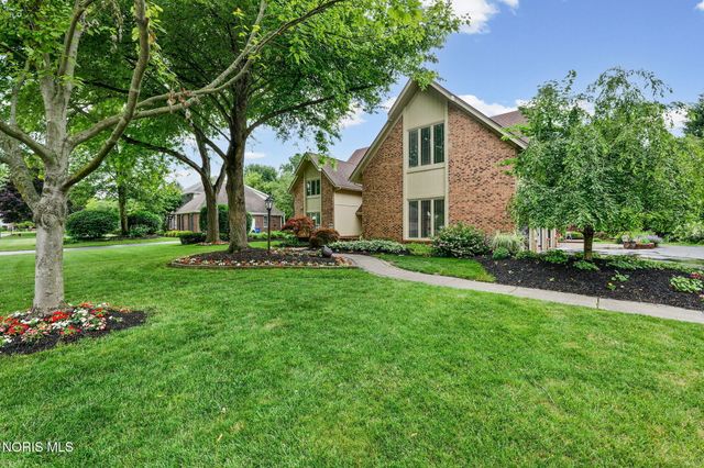 5303 Spring Creek Lane, Sylvania, OH 43560