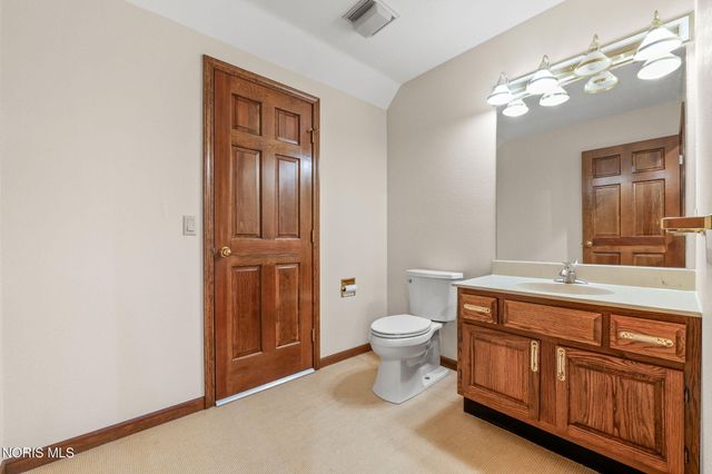 5303 Spring Creek Lane, Sylvania, OH 43560