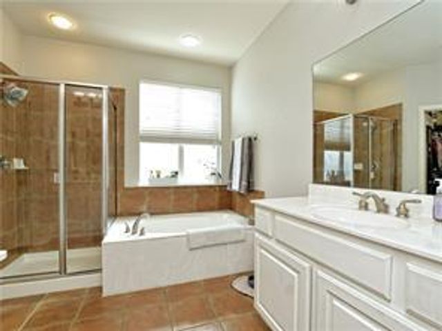 2737 Plantation DR, Round Rock, TX 78681