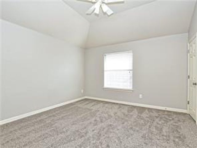 2737 Plantation DR, Round Rock, TX 78681