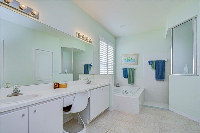 2963 HICKORY GROVE DRIVE, Valrico, FL 33596