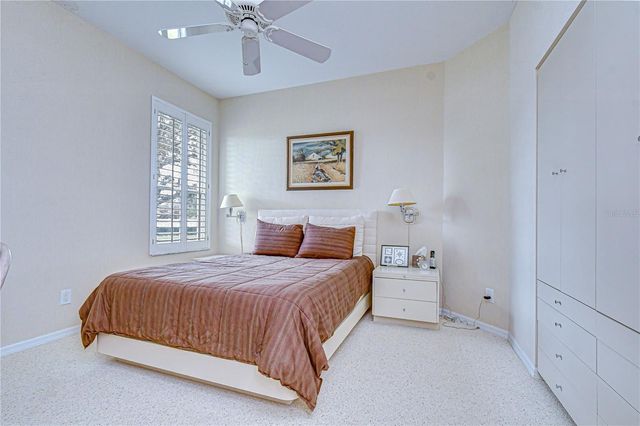 2963 HICKORY GROVE DRIVE, Valrico, FL 33596