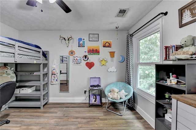 1882 FLOWERING Drive, Grayson, GA 30017