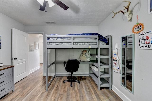 1882 FLOWERING Drive, Grayson, GA 30017
