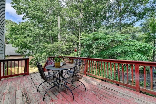 1882 FLOWERING Drive, Grayson, GA 30017