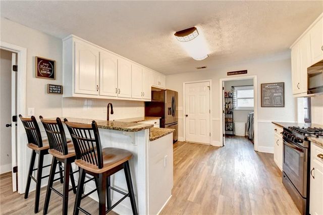 1882 FLOWERING Drive, Grayson, GA 30017