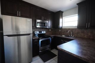 1880 SW 17th Ave, Miami, FL 33145