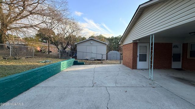 6403 Wendy Terrace, Fayetteville, NC 28306