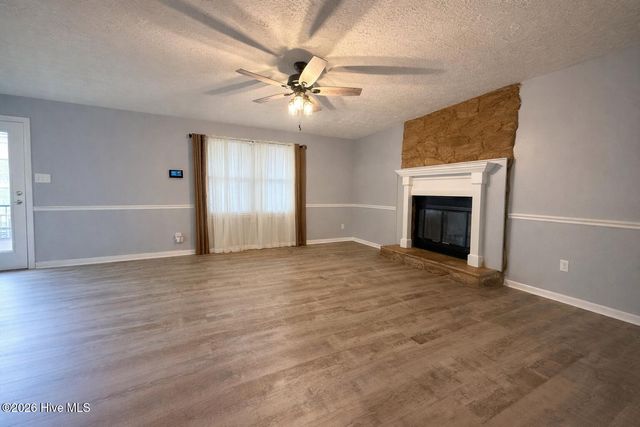 6403 Wendy Terrace, Fayetteville, NC 28306