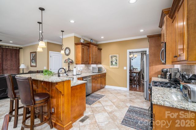 4708 McDade Lane, Gastonia, NC 28056
