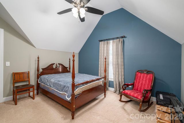 4708 McDade Lane, Gastonia, NC 28056