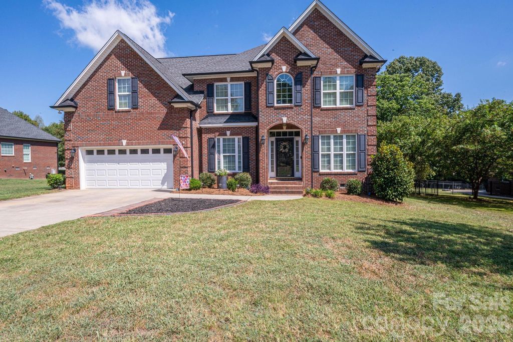 4708 McDade Lane, Gastonia, NC 28056