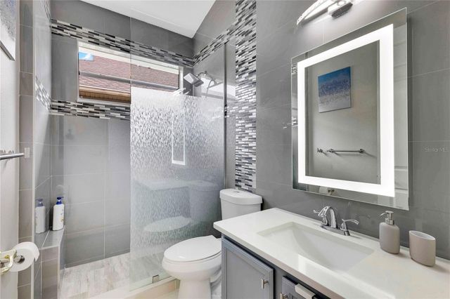 2056 AUTUMN VIEW DRIVE, Orlando, FL 32825