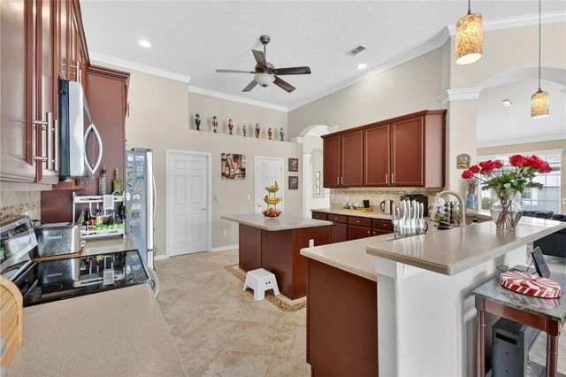 2056 AUTUMN VIEW DRIVE, Orlando, FL 32825