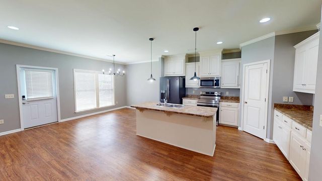 219 Belhaven, Dothan, AL 36303