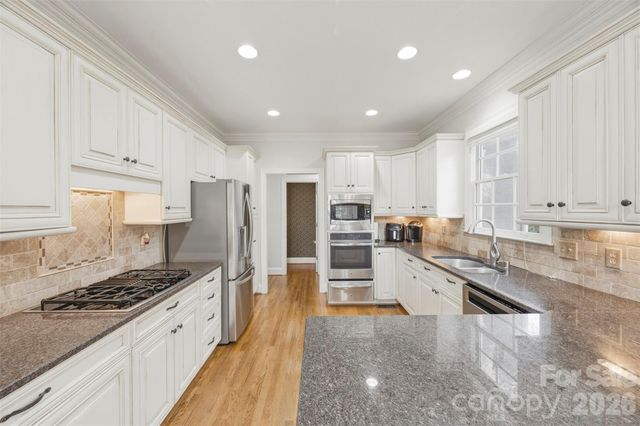 10835 Alexander Mill Drive, Charlotte, NC 28277