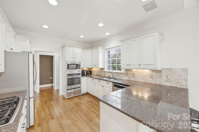 10835 Alexander Mill Drive, Charlotte, NC 28277