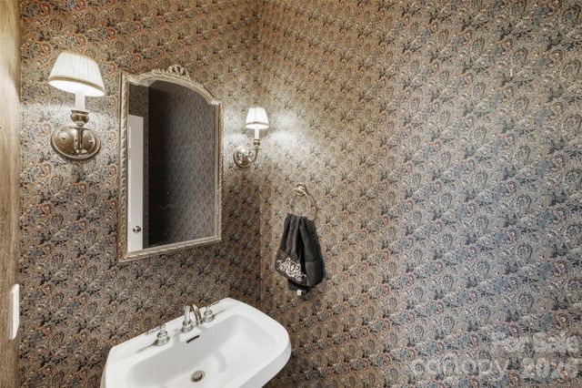 10835 Alexander Mill Drive, Charlotte, NC 28277